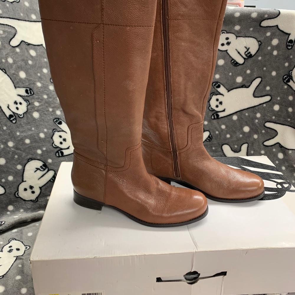 Nine West Leather Riding Boots 1” heel, wide calf Sz 9 EUC